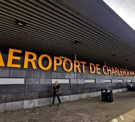 Jumet 242 A Bruxelles-charleroi-airport شقة
